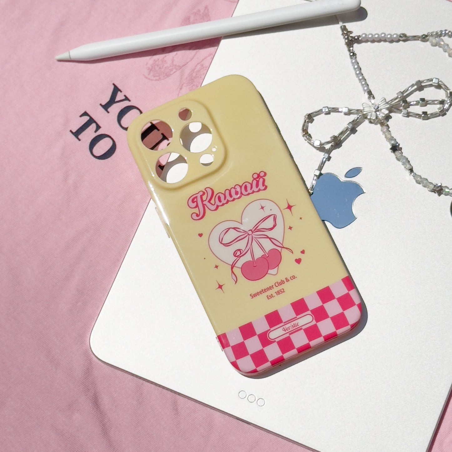 停產最後現貨-【Ribbon Cherrie】半包亮面iPhone Case