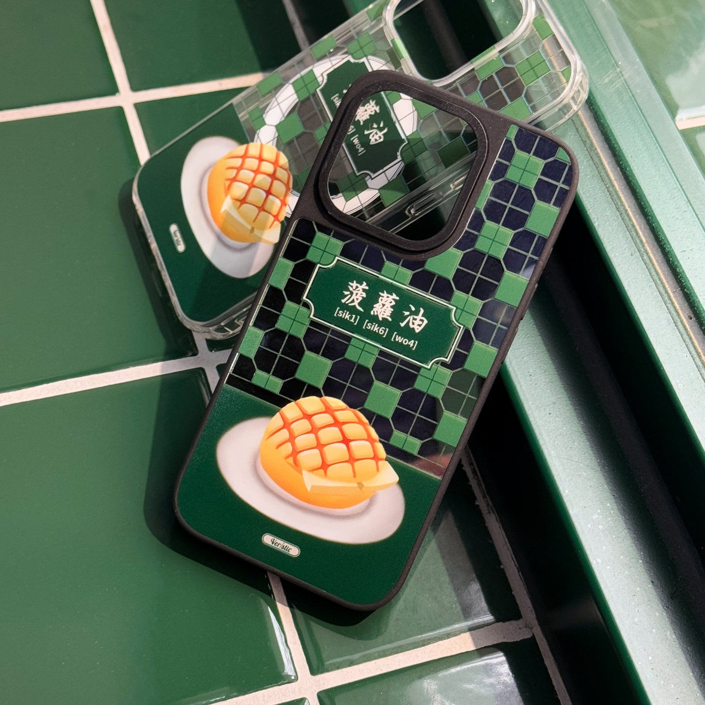 【菠蘿油】鏡面 iPhone Case